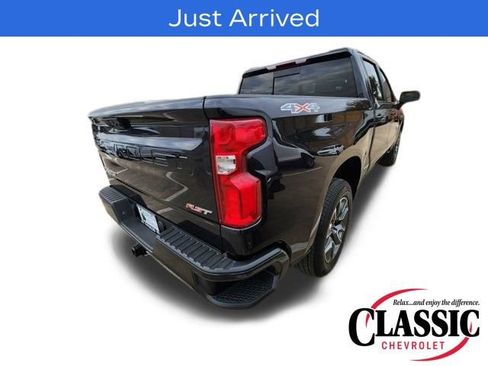Used 2024 Chevrolet Silverado 1500 RST w/ Convenience Package II image 7