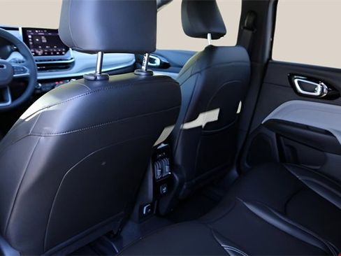 New 2026 Jeep Compass Limited image 14