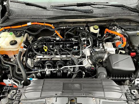 Used 2022 Ford Escape Titanium AWD/4WD image 33