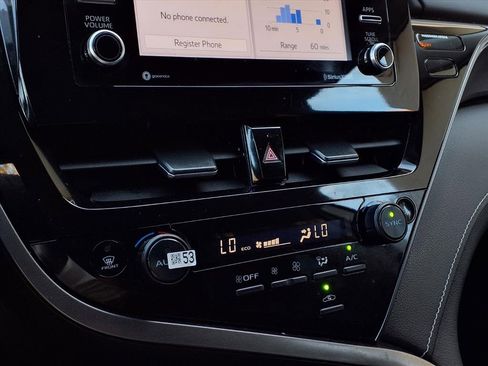 Certified 2023 Toyota Camry SE image 10