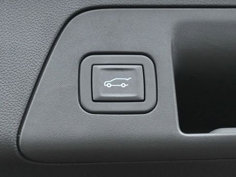 New 2025 Buick Envision Sport Touring image 11