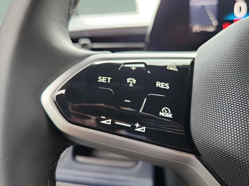 New 2025 Volkswagen ID. Buzz Pro S image 15