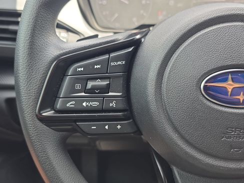 Used 2025 Subaru Crosstrek 2.5i Premium AWD/4WD image 29