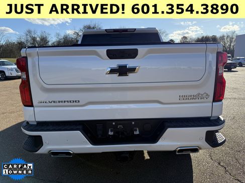 Used 2023 Chevrolet Silverado 1500 High Country w/ High Country Premium Package image 19