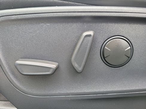 Certified 2024 Ford Escape ST-Line w/ Tech Pack #1 image 19