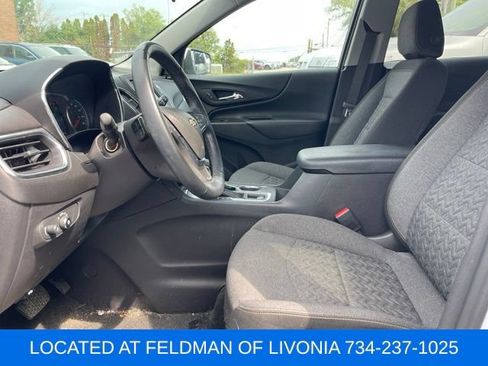 Used 2024 Chevrolet Equinox LT w/ LPO, Floor Liner Package FWD image 6