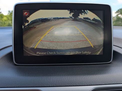 Used 2014 MAZDA MAZDA3 i Grand Touring image 22