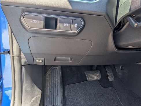 Used 2025 Kia K4 GT-Line w/ GT-Line Premium Package image 13