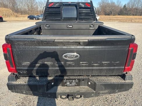 Used 2025 Ford F250 XL w/ STX Appearance Package image 3