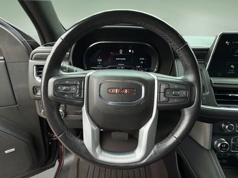Used 2022 GMC Yukon XL SLT w/ SLT Premium Package AWD/4WD image 14