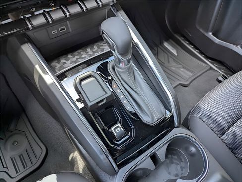 New 2026 GMC Canyon Elevation w/ Convenience Package image 20