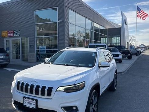 Used 2019 Jeep Cherokee Limited image 1