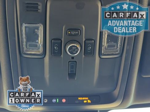 Used 2025 GMC Yukon Denali image 12