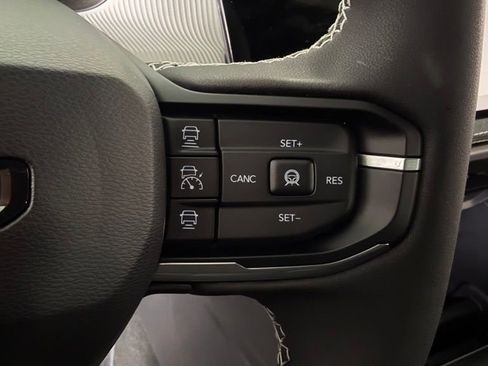 New 2026 Jeep Cherokee Laredo AWD/4WD image 17