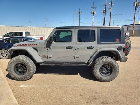 Used 2020 Jeep Wrangler Unlimited Rubicon image 2