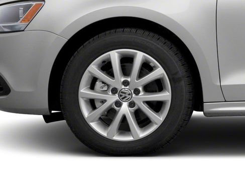 Used 2013 Volkswagen Jetta SE FWD image 11