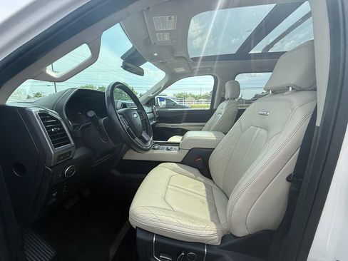 Used 2021 Ford Expedition Max Platinum AWD/4WD image 12