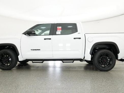 New 2026 Toyota Tundra SR5 AWD/4WD image 19
