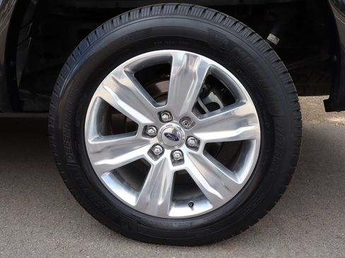 Used 2016 Ford F150 Platinum w/ Technology Package AWD/4WD image 42