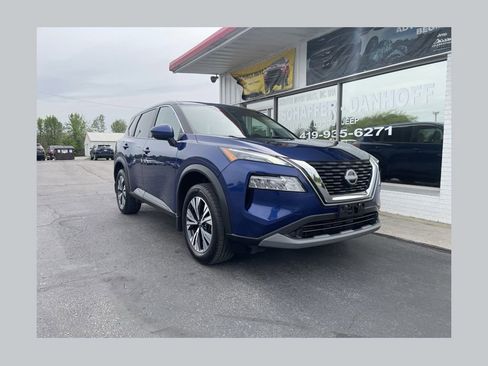 Used 2022 Nissan Rogue SV AWD/4WD image 1