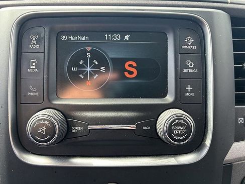 Used 2018 RAM 1500 Express AWD/4WD image 24