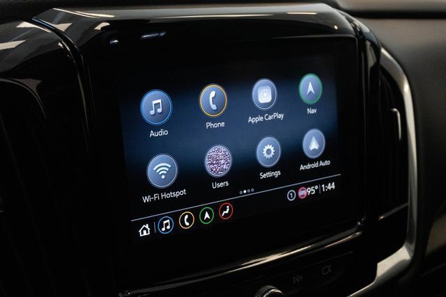 Used 2020 Chevrolet Traverse Premier AWD/4WD image 9