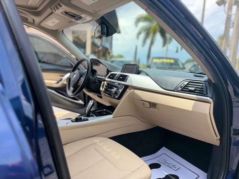 Used 2018 BMW 320i Sedan RWD image 16