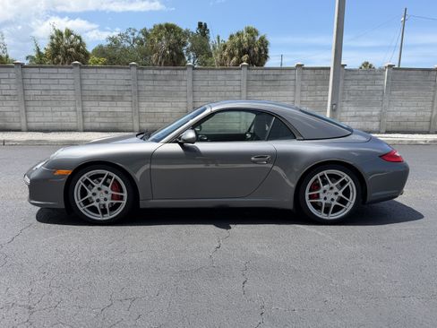 Used 2009 Porsche 911 Carrera S RWD image 2