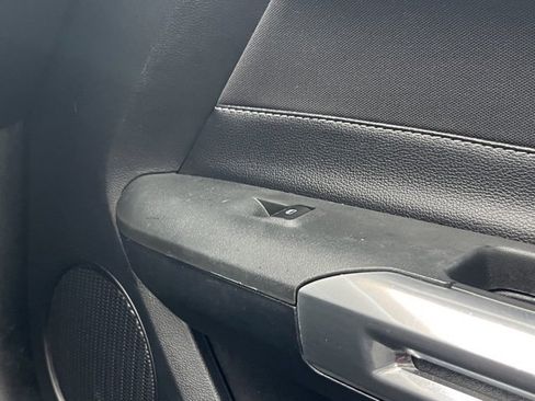 Used 2016 Ford Mustang Convertible image 30