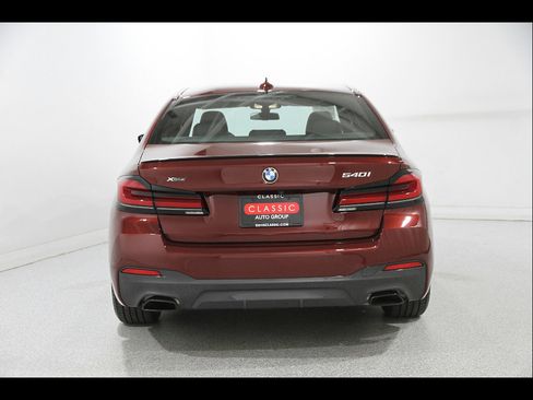Certified 2023 BMW 540i xDrive w/ M Sport Package AWD/4WD image 21
