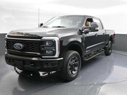 Used 2024 Ford F250 Lariat w/ Lariat Ultimate Package image 4