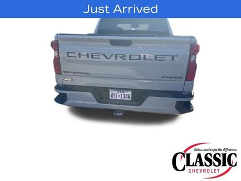 Used 2026 Chevrolet Silverado 1500 Custom w/ Turbomax Blackout Package image 17