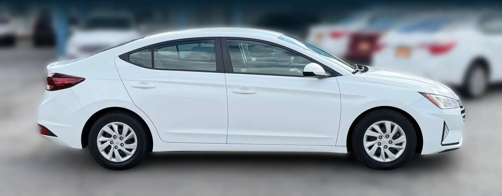 Used 2019 Hyundai Elantra SE w/ Cargo Package FWD image 8