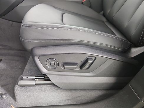New 2026 Audi Q7 2.0T Premium AWD/4WD image 17