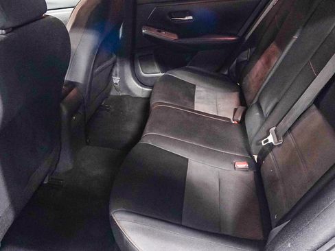 Used 2021 Nissan Sentra SR image 23