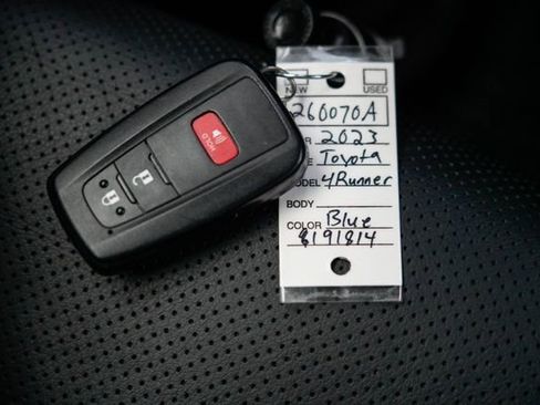 Used 2023 Toyota 4Runner Limited AWD/4WD image 26