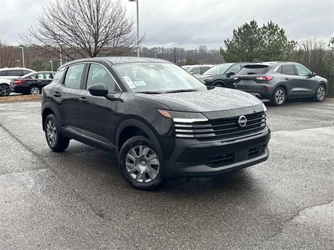 New 2026 Nissan Kicks S image 2