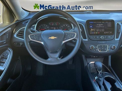 Used 2024 Chevrolet Malibu LT image 8
