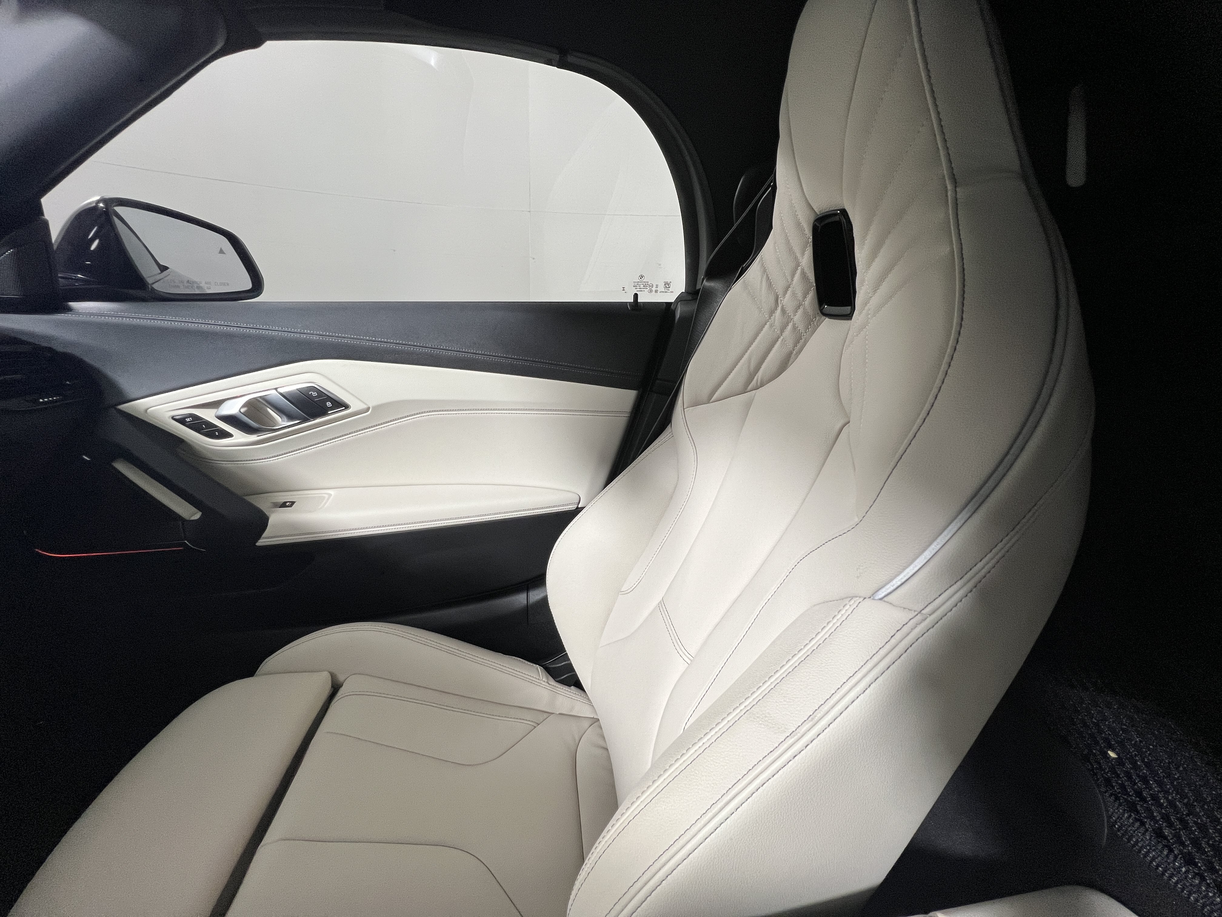 Used 2025 BMW Z4 M40i w/ Premium Package RWD image 14