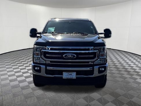 Used 2020 Ford F350 Lariat w/ Camper Package AWD/4WD image 2