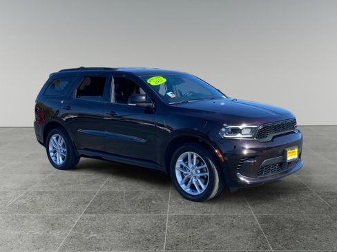 Used 2025 Dodge Durango GT AWD/4WD image 7