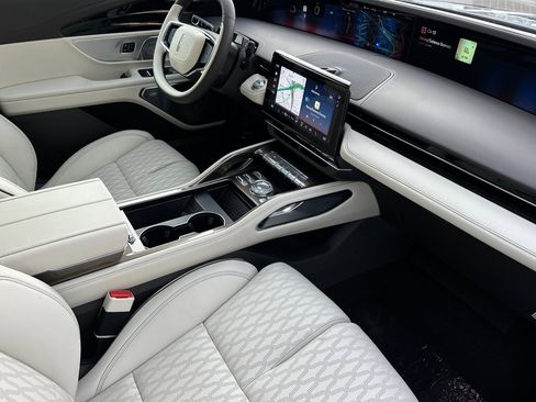 New 2026 Lincoln Nautilus Black Label w/ Jet Appearance Package image 15