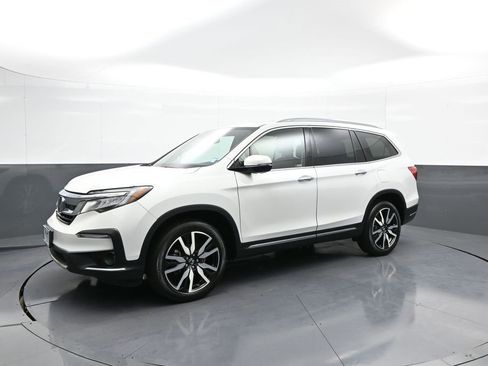 Certified 2022 Honda Pilot Touring image 10