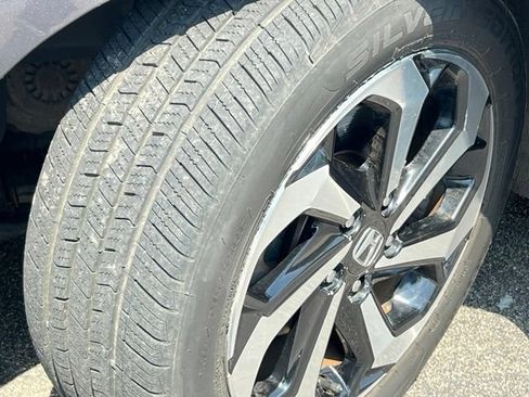 Used 2017 Honda Accord EX image 37