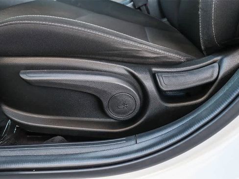 Used 2023 Kia Forte LXS w/ LXS Technology Package image 21