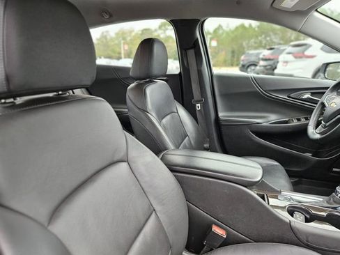 Used 2024 Chevrolet Malibu LT image 13