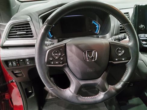Used 2023 Honda Odyssey Sport image 21