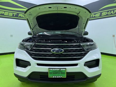 Used 2021 Ford Explorer XLT w/ Class III Trailer Tow Package AWD/4WD image 4
