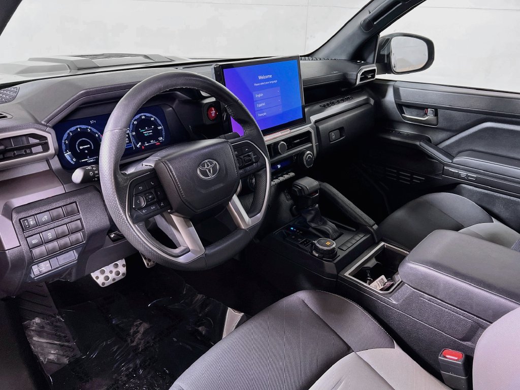 Certified 2025 Toyota Tacoma TRD Sport AWD/4WD image 9