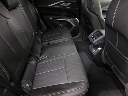 New 2025 Cadillac Lyriq Sport AWD/4WD image 28
